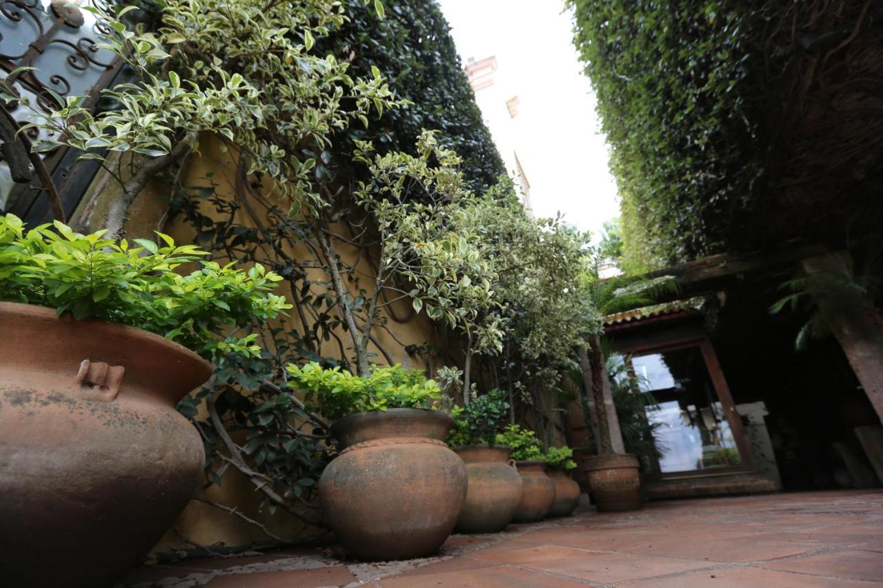 Casa De La Loma Hotel Morelia Exterior photo