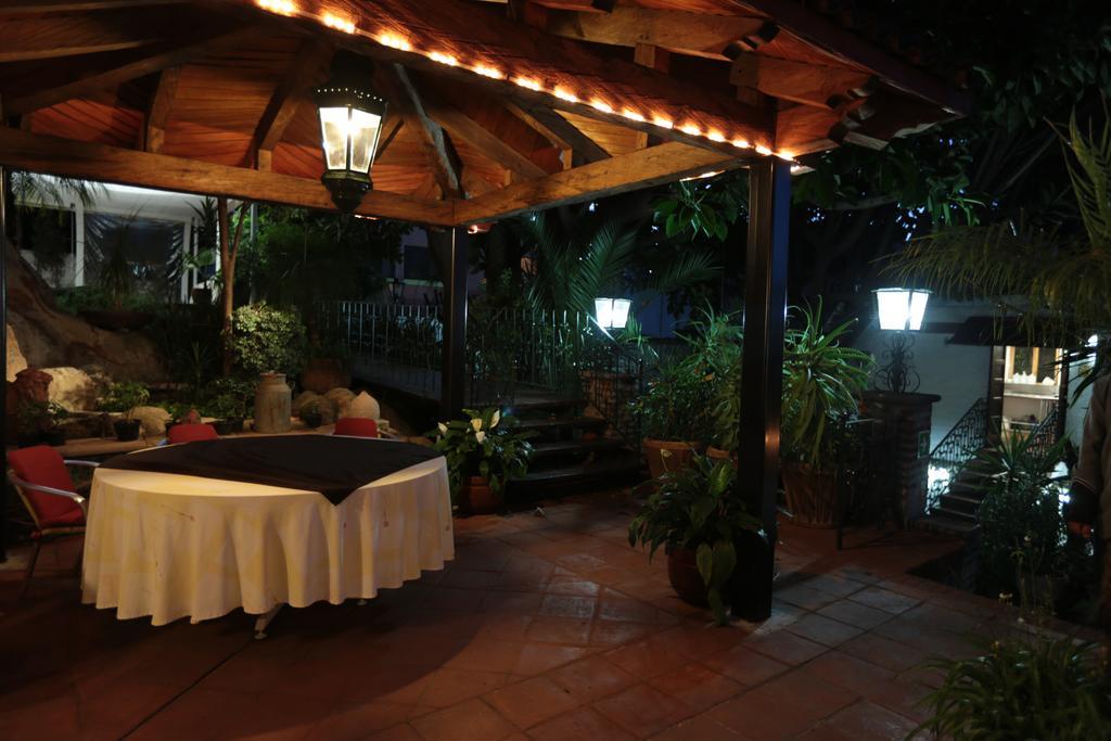 Casa De La Loma Hotel Morelia Exterior photo
