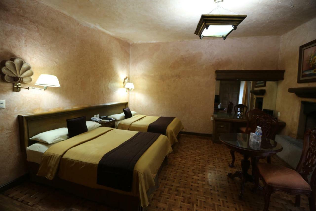 Casa De La Loma Hotel Morelia Exterior photo